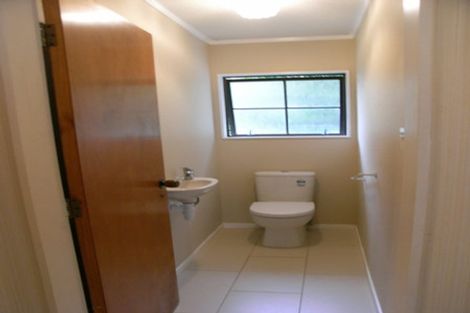 Photo of property in 30a Oxford Street, Tawa, Wellington, 5028