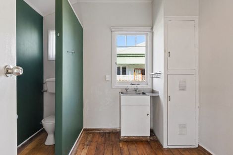 Photo of property in 9 Cheeseman Road, Inner Kaiti, Gisborne, 4010