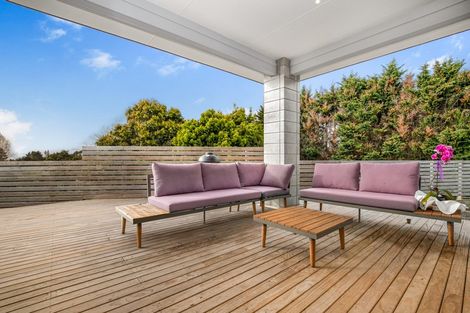 Photo of property in 125 Mcrobbie Road, Kingseat, Papakura, 2580