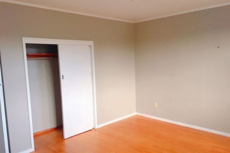 Photo of property in 206b Henderson Valley Road, Henderson, Auckland, 0612