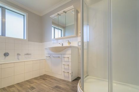 Photo of property in 16 Henry Street, Te Anau, 9600