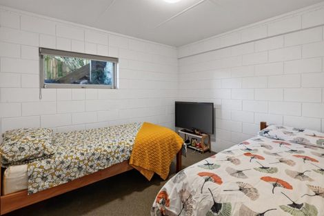 Photo of property in 16 Sunny Bay Road, Matua, Tauranga, 3110