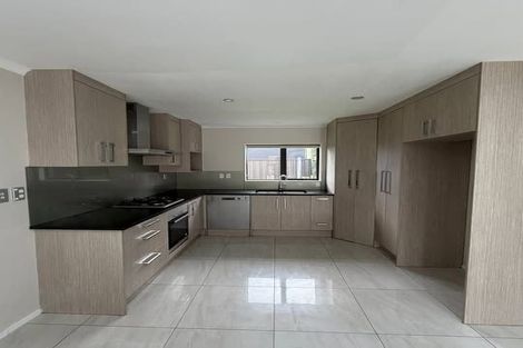 Photo of property in 6 Goyal Lane, Pakuranga, Auckland, 2010