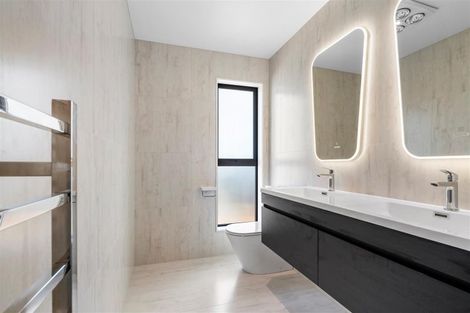 Photo of property in 8 Coopworth Street, Karaka, 2580