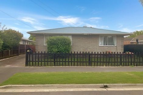 Photo of property in 61 Wingate Street, Redwood, Christchurch, 8051