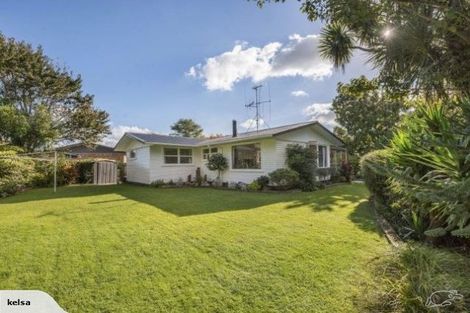 Photo of property in 13 Parkdale Place, Glenview, Hamilton, 3206