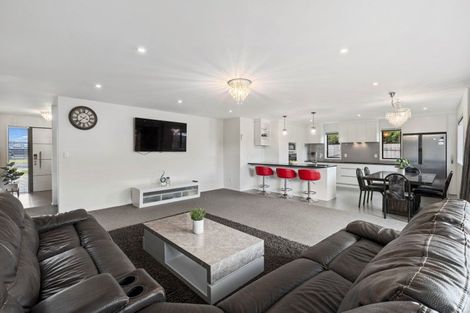 Photo of property in 1 Gisborne Road, Te Puke, 3119