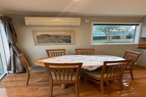 Photo of property in 18 Kaikoura Street, Maupuia, Wellington, 6022