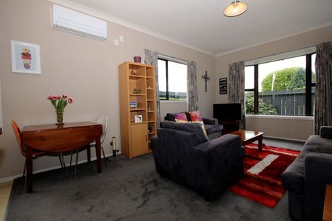 Photo of property in 83 Newcastle Street, Windsor, Invercargill, 9810