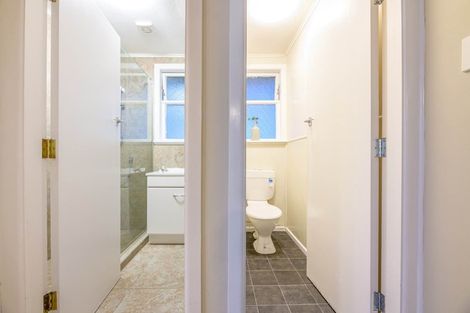 Photo of property in 61 Pomaria Road, Henderson, Auckland, 0610