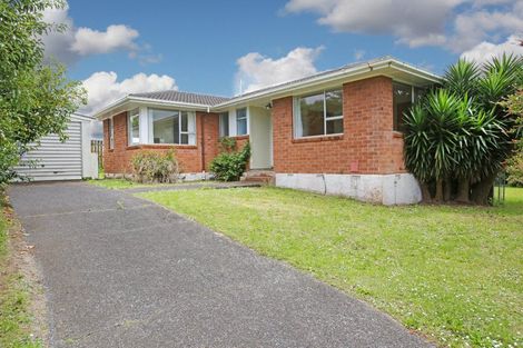 Photo of property in 19 Hamlet Place, Pukekohe, 2120