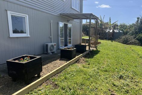 Photo of property in 43 Awatere Street, Clover Park, Auckland, 2023