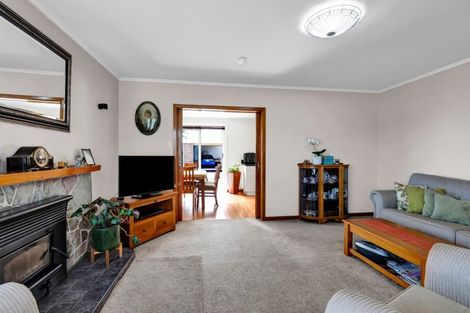 Photo of property in 239 Mangorei Road, Merrilands, New Plymouth, 4312