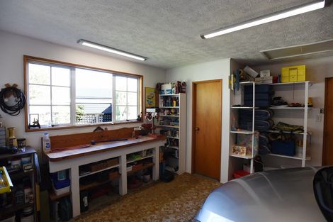 Photo of property in 11 Calder Place, Winton, 9720