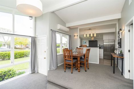 Photo of property in 26 Cecil Street, St Andrews, Hamilton, 3200