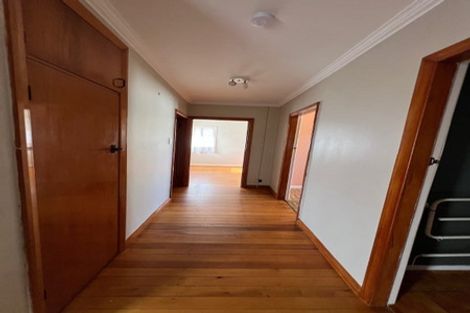 Photo of property in 9 Hamlin Road, Mount Wellington, Auckland, 1060