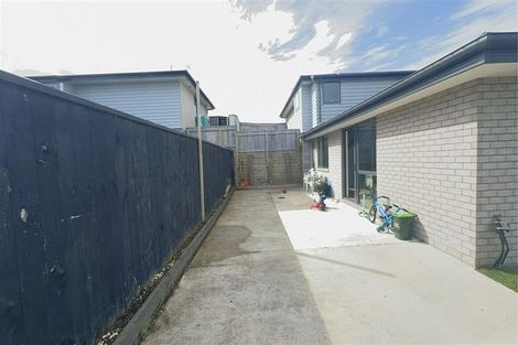 Photo of property in 128 Harriet Johnston Drive, Pokeno, 2402
