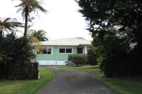 Photo of property in 93 Grand Vue Road, Kawaha Point, Rotorua, 3010