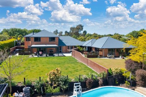 Photo of property in 66 Queens Avenue, Waikuku Beach, 7402