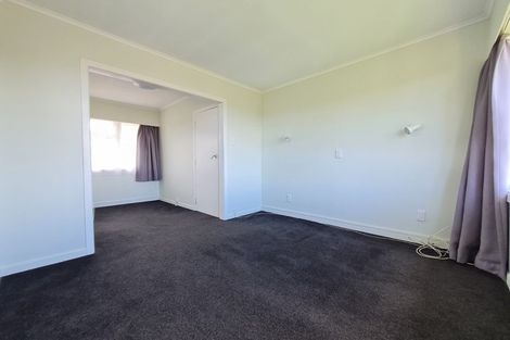 Photo of property in 1/177 Glenfield Road, Hillcrest, Auckland, 0627