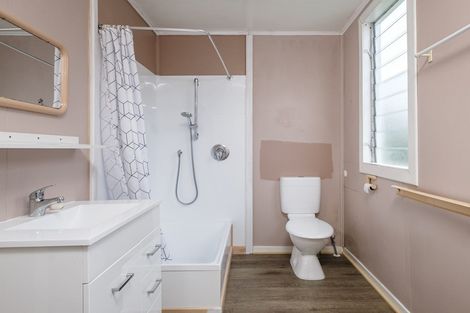 Photo of property in 7 Oak Street, Mangapapa, Gisborne, 4010