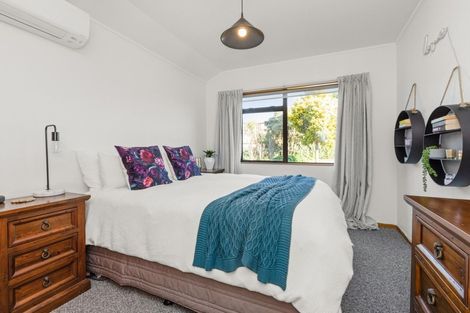 Photo of property in 3a Tauroa Road, Havelock North, 4130