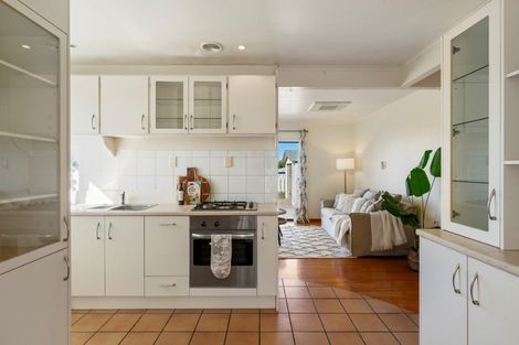 Photo of property in 21 Dunlop Road, Te Puke, 3119