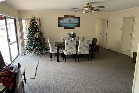 Photo of property in 18 Millhouse Drive, Northpark, Auckland, 2013