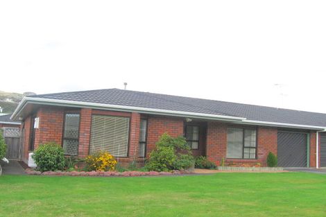 Photo of property in 92 Oxford Street, Tawa, Wellington, 5028