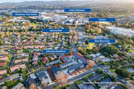 Photo of property in 57d Edmonton Road, Henderson, Auckland, 0612