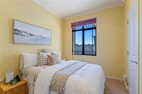 Photo of property in 101 Realm Drive, Paraparaumu, 5032