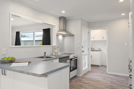 Photo of property in 10 Wembley Place, Richmond Heights, Taupo, 3330