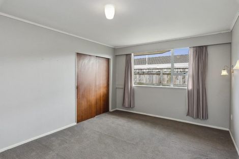 Photo of property in 37 Kapanui Road, Waikanae, 5036