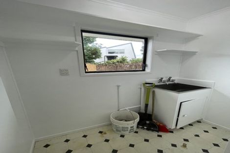 Photo of property in 2 Fairdale Avenue, Red Hill, Papakura, 2110