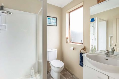 Photo of property in 47 Cholmondeley Crescent, Whitianga, 3510