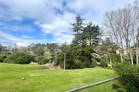 Photo of property in 20/3 The Avenue, Albany, Auckland, 0632