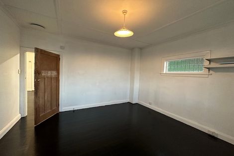 Photo of property in 56 Raroa Road, Kelburn, Wellington, 6012