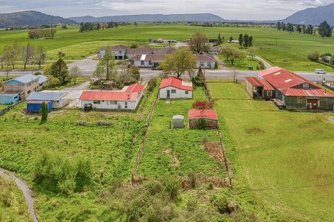 Photo of property in 43 Main Road, Harihari, 7884