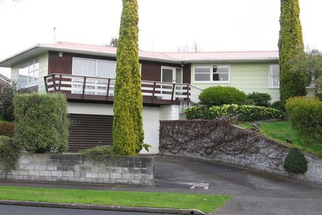 Photo of property in 68 Churchill Avenue, Hokowhitu, Palmerston North, 4410