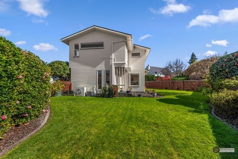 Photo of property in 7 Earlston Grove, Avalon, Lower Hutt, 5011