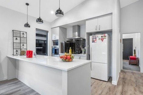 Photo of property in 43 Probert Crescent, Chartwell, Hamilton, 3210