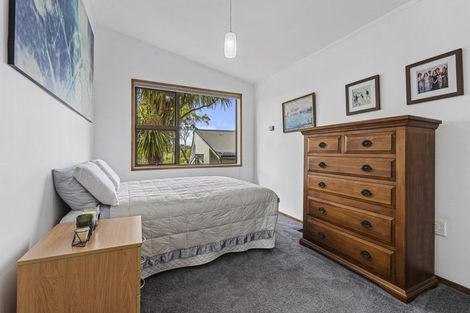 Photo of property in 3h Wallace Place, Westown, New Plymouth, 4310