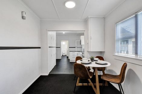 Photo of property in 59 Camberwell Road, Hawera, 4610