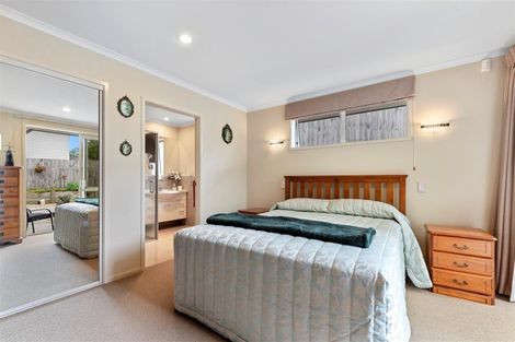 Photo of property in 47 Hamon Place, Pukehangi, Rotorua, 3015