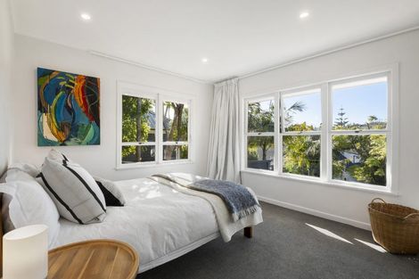 Photo of property in 3 Spencer Terrace, Hauraki, Auckland, 0622