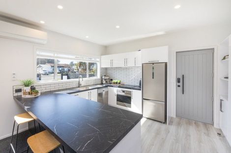 Photo of property in 8 Cousins Avenue East, Foxton Beach, Foxton, 4815
