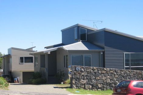 Photo of property in 64 Forrest Hill Road, Forrest Hill, Auckland, 0620