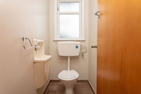 Photo of property in 36 Ruahine Street, Dannevirke, 4930