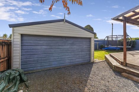 Photo of property in 22 Seddon Street, Levin, 5510