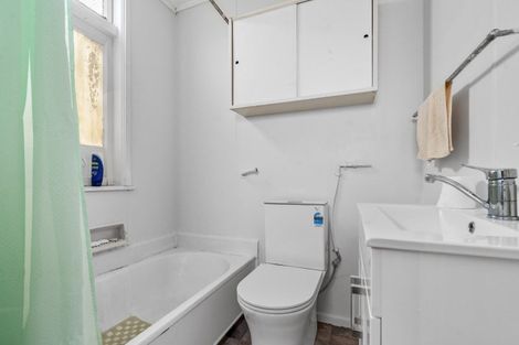 Photo of property in 82 Bannister Street, Masterton, 5810